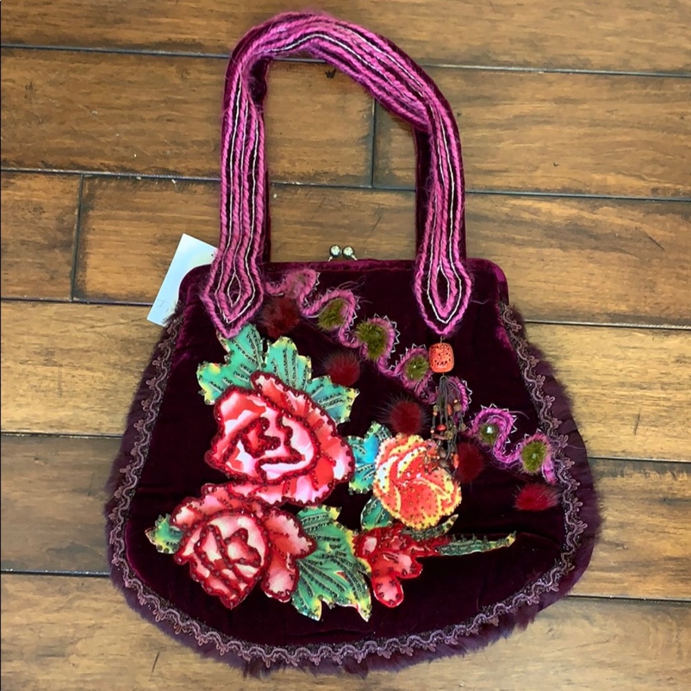 Vintage Ipa-Nima Velvet Purse W/Flowers/Fur/Bead